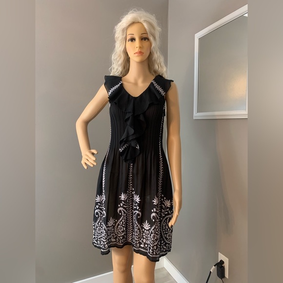 Dresses & Skirts - Women's Dress